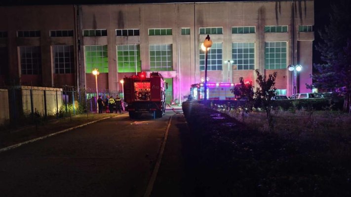 Incendiu la o hidrocentrală din Buzău, pompierii au reușit să evite o tragedie de proporții