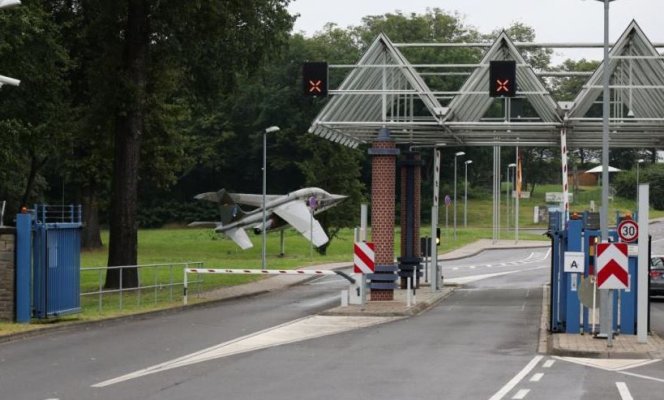 Ruşii au vrut să atace cu drone baza NATO din Germania care găzduieşte flota de avioane de supraveghere AWACS