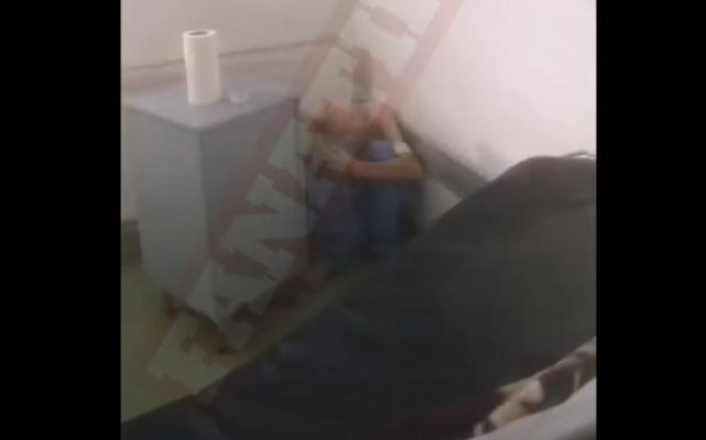 Un bărbat în stare gravă, abandonat ore întregi de medici. Explicațiile conducerii. Video