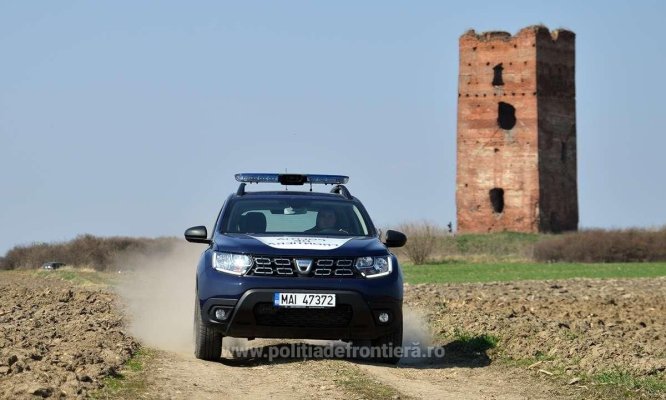 Polițiștii de frontieră nu au permis intrarea în ţară a 53 de cetăţeni străini 