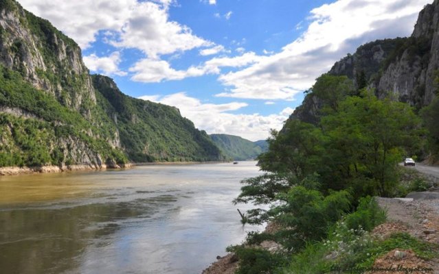Viitura de pe Dunăre se apropie de România. Vezi prognoza hidrometeorologică