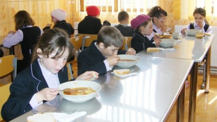 Mâncarea copiilor din Mehedinți, ajunși la spital cu toxinfecție, contaminată cu listeria 