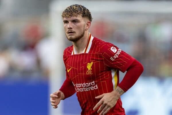 Mijlocaşul Harvey Elliott de la Liverpool s-a accidentat. Este indisponibil o lună
