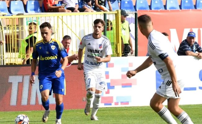 Fotbal: Petrolul Ploieşti a câştigat in extremis la Botoşani - 2-0, în Superligă