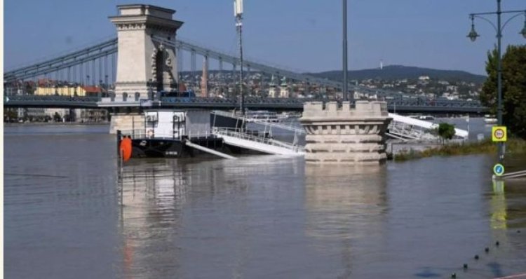 Alertă la graniță: Viitura din Ungaria se apropie de noi