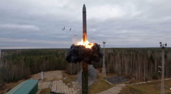 Cum își argumentează Kremlinul schimbările din doctrina nucleară: „Șefii de stat înțelepți au înțeles”