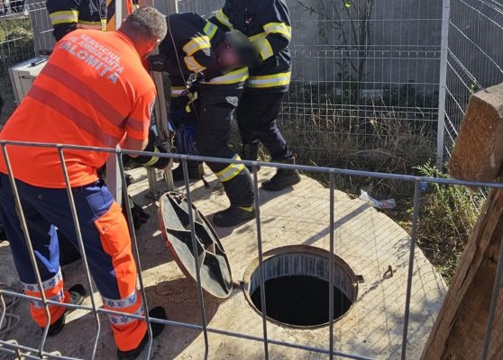Un bărbat de 55 de ani a murit, după ce a căzut într-un canal de colectare a dejecțiilor