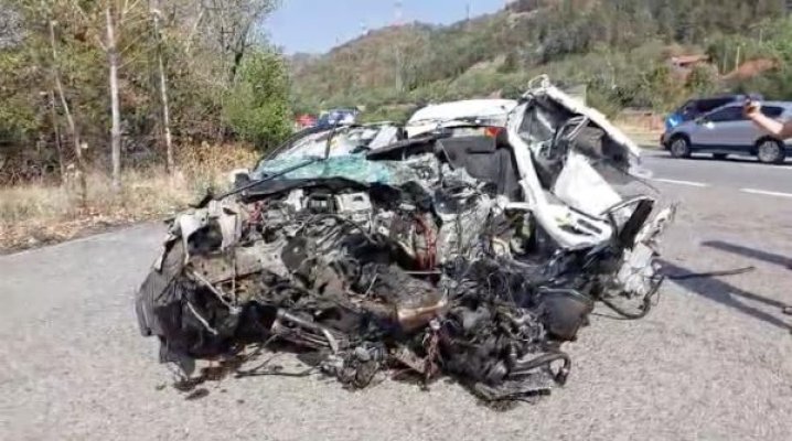 Tragedie! Un polițist a murit strivit de roțile unui TIR. Video