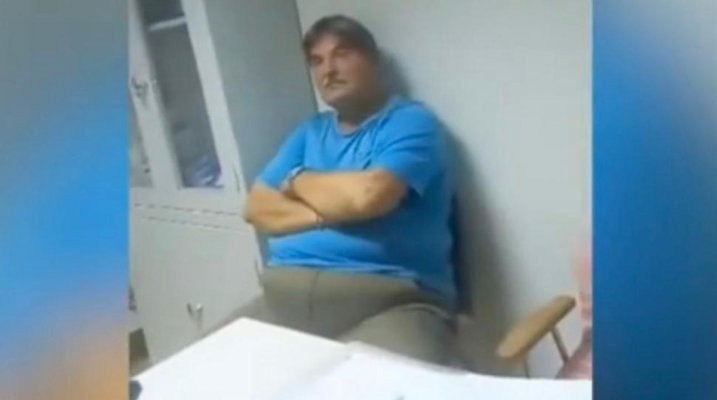 Un medic refuză să trateze un copil: „De ce l-ați adus, că e c... maca!”