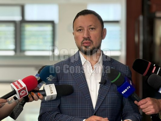 Mircea Fechet, ministrul Mediului, la sinistrații din Galați