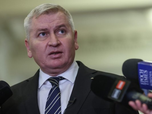 Florin Roman și Ionuț Stroe ies la contraatac pe impozitarea pensiilor militare