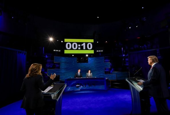 Cine ar fi câștigat dezbaterea dintre Donald Trump și Kamala Harris