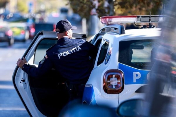 Mascații au năvălit peste interlopii din Gruparea Luptătorilor și Țîru