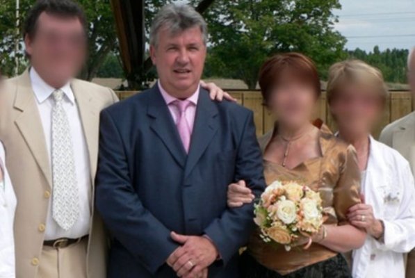 Un bărbat şi-a drogat soţia ani de zile pentru a fi violată de zeci de bărbaţi pe care îi căuta pe internet