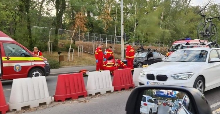 Un pieton care traversa neregulamentar a fost rănit grav