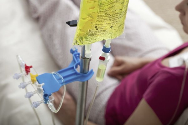 Rafila respinge „butonul de panică“ în saloanele de spital, dar este de acord cu supravegherea video a pacientului