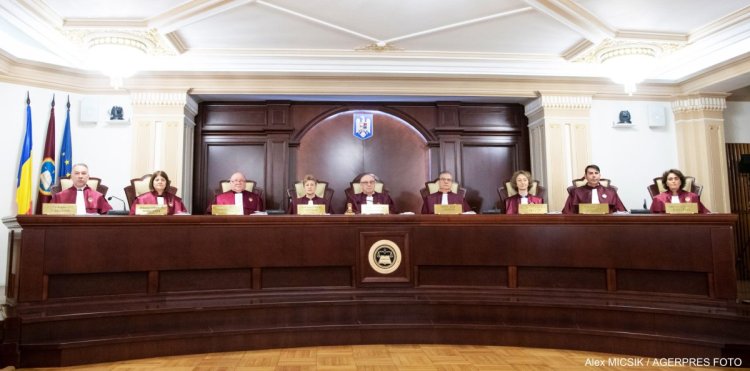Legea fugarilor, pe agenda judecătorilor constituţionali după mai multe amânări