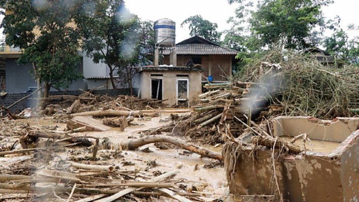 Alertă de taifun în Vietnam
