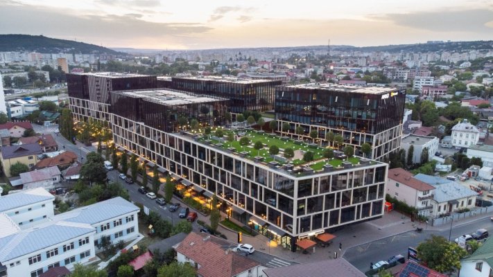 Palas Iași, locul unde comunitatea poate găsi tot ce își dorește