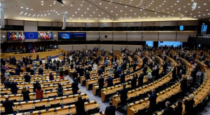 Grupul extremist „Patrioţi pentru Europa” dă în judecată Parlamentul European pentru că a fost exclus de la împărţirea posturilor