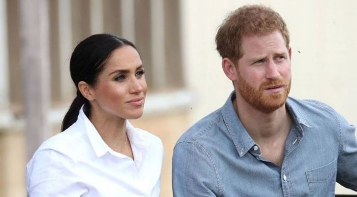 Harry și Meghan, pe drumuri separate. Cum îi spionează Regele Charles