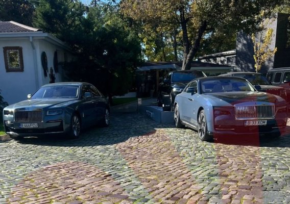 Mititelu Junior și-a schimbat mașina. Culmea, cu una care îi amintește de fosta iubită