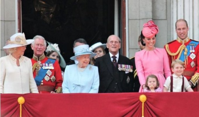 Trucurile prințeselor britanice. Look rafinat cu bani puțini și multă atenție