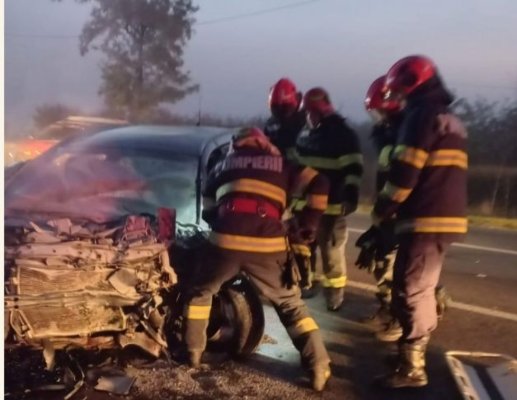 Accident grav: cel puțin două persoane au decedat