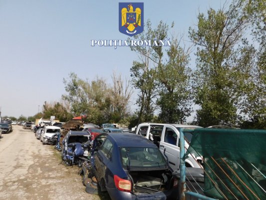 Polițiștii au desfășurat o acțiune de verificare a societăților de dezmembrări auto 