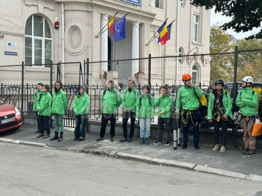 Protest în față la ACROPO, față de proiectul Neptun Deep! Video