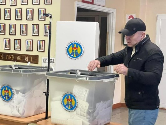 Curtea Constituţională a R. Moldova a validat rezultatul referendumului proeuropean