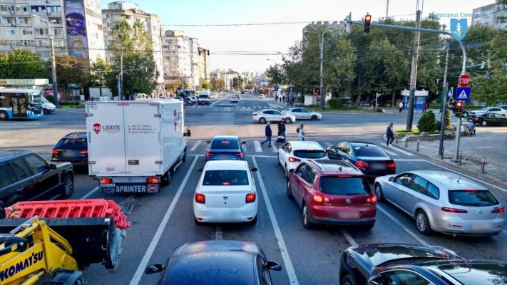 Intersecția bulevardului Tomis și strada Soveja are un nou sistem de semaforizare