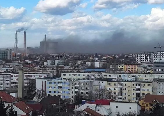 Val de cenuşă în Craiova, după o avarie la Electrocentrală. Societatea a fost amendată de Garda de Mediu
