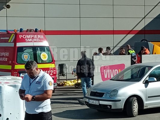 Crimă cu premeditare! Un bărbat a fost înjunghiat mortal în parcarea de la Vivo Mall. Video