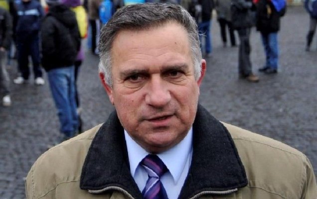 La 76 de ani, Gheorghe Funar a luat-o razna: a depus peste 150 de acțiuni în instanță, prin care contestă candidaturile PNL și PSD 