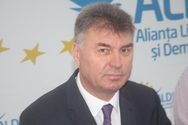 Fost secretar de stat în Ministerul Agriculturii - trimis în instanţă pentru operaţiuni financiare incompatibile cu funcţia