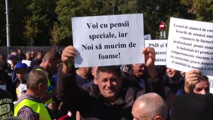 Protest în fața Guvernului! Minerii, energeticienii și metalurgiștii din toată țara vor intra în grevă