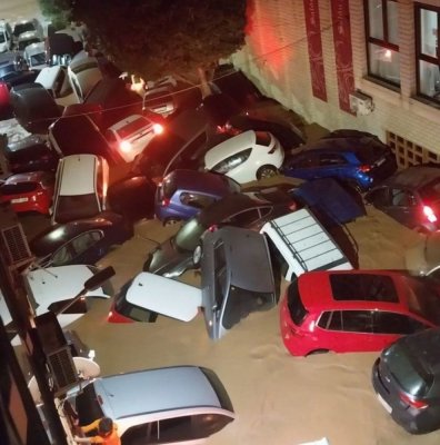 Inundaţii în Spania! MAE - Şase dintre cei 22 de români daţi dispăruţi sunt în siguranţă