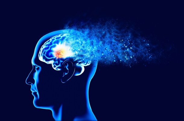 Cum își curăță creierul celulele dăunătoare ce pot provoca Alzheimer