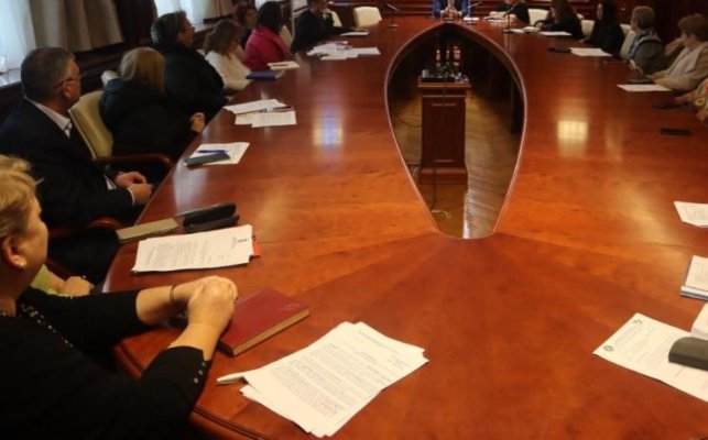 Ședință de lucru la Prefectură pentru organizarea alegerilor parlamentare și prezidențiale