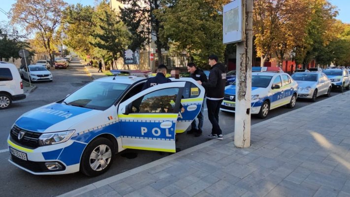 Un bărbat a fost arestat după ce ar fi întreținut raporturi sexuale cu o minoră