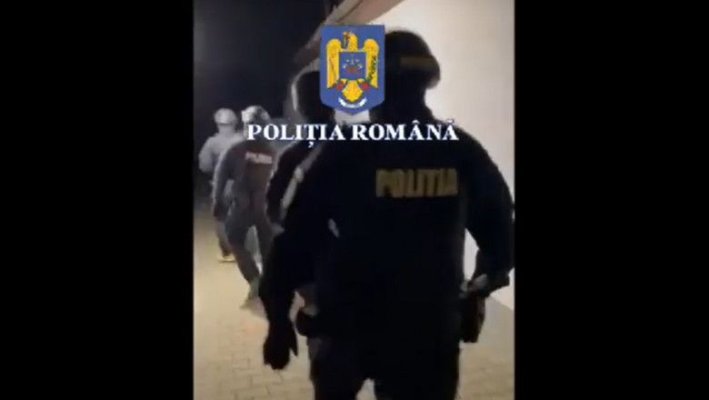 Descinderi de amploare. Cetăţeni români cercetaţi de autorități pentru evaziune fiscală