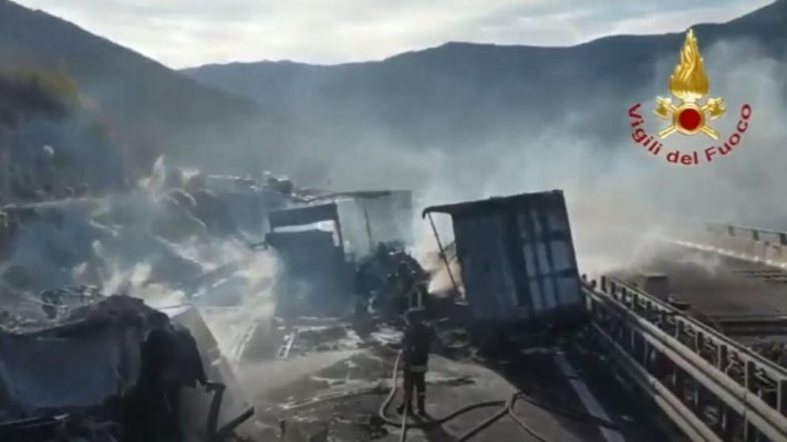 Un român a fost la un pas să își piardă viața în urma unui carambol petrecut pe o autostradă din Franța