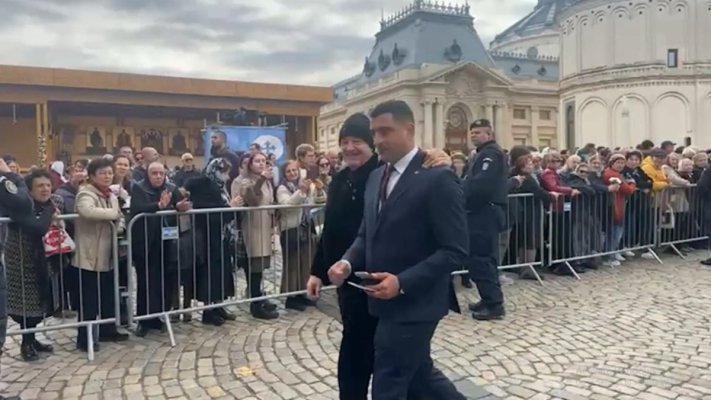 Becali i-a spus-o în față lui Simion: George, să nu te superi