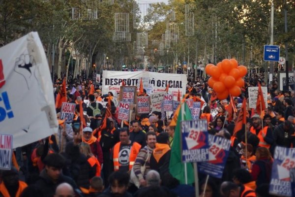 Protest uriaș în Barcelona, cu zeci de mii de oameni sătui de prețurile exagerate la chirii