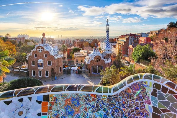 Barcelona ia măsuri pentru a scăpa de turiști
