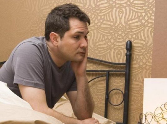Glicemie scăzută dimineața? Ce altceva ar putea cauza acest simptom, în afară de diabet