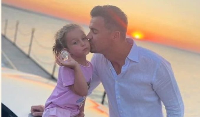 La ce renunță Adrian Alexandrov pentru fiica sa cu Elena Udrea