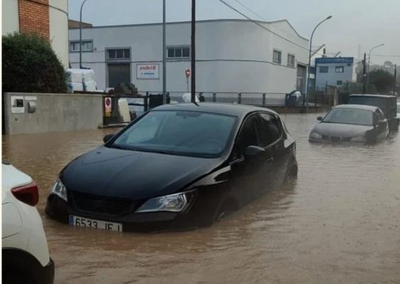 Barcelona este inundată! Zborurile au fost anulate
