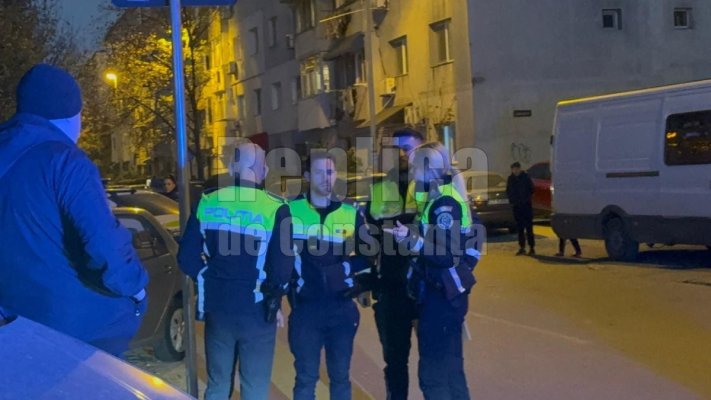 Doi polițiști au chemați să răspundă în fața șefilor după ce au arestat doi hoți